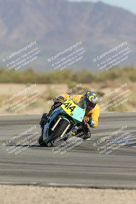 media/Oct-04-2025-CVMA (Sat) [[408bcdd6e4]]/Race 14-500-400-350 Supersport/